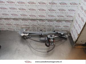 O169274 Gebruikte ruitmechaniek 2deurs links-voor Peugeot Partner