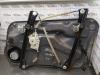 Gebruikte Ruitmechaniek 4Deurs links-voor Volkswagen Golf O169310