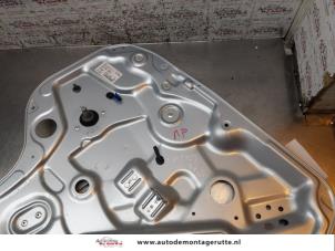 O169314 Gebruikte ruitmechaniek 4deurs rechts-achter Hyundai I30
