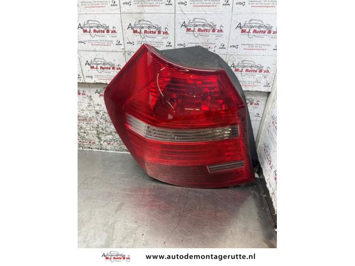 Gebruikte Achterlichtglas links BMW 1-Serie O169378