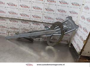 O169423 Gebruikte raammechaniek 4deurs links-achter Renault Scenic