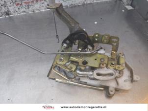 O169443 Gebruikte deurslot mechaniek 2deurs rechts Honda Civic
