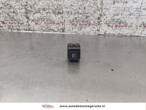 O169643 Gebruikte mistlamp schakelaar Opel Agila