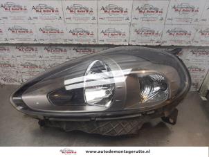 O169663 Gebruikte linker koplamp Fiat Punto