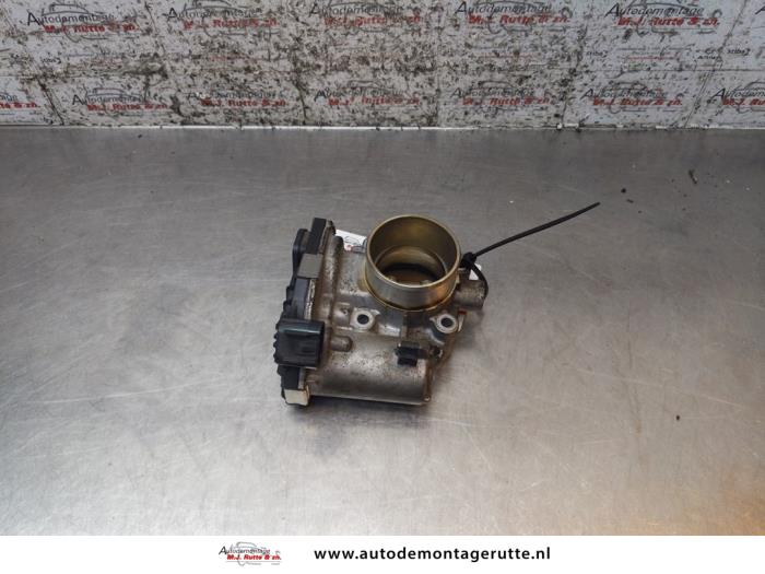 Gebruikte Gasklephuis Chevrolet Aveo O169823
