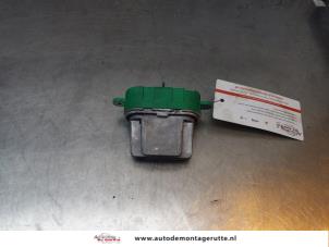 O169838 Gebruikte kachel weerstand Renault Espace