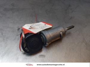 O169898 Gebruikte kontaktslot+sleutel Suzuki Wagon R+