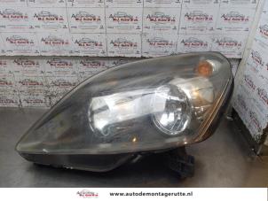 O169999 Gebruikte koplamp links Opel Zafira
