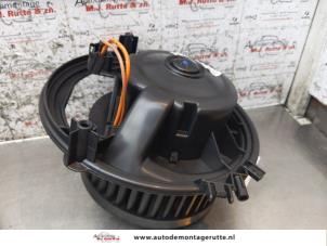 O170022 Gebruikte kachel ventilatiemotor Seat Leon