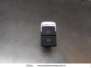 O170048 Gebruikte handrem schakelaar Seat Leon