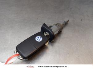 O170099 Gebruikte cilinderslot portier links Volkswagen Polo