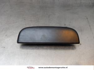 O170132 Gebruikte deurgreep 4deurs links-achter Suzuki Alto