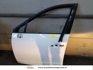 O170215 Gebruikte deur 4deurs links-voor Renault Scenic