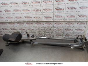 O170306 Gebruikte ruitenwismotor+mechaniek Ford Focus