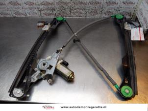 O170352 Gebruikte ruitmechaniek 4deurs links-voor Ford Focus
