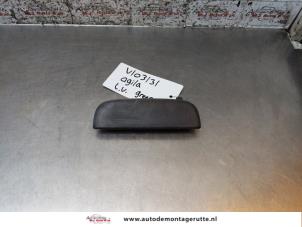 O170390 Gebruikte deurgreep 4deurs links-voor Opel Agila