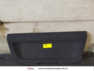 O170428 Gebruikte hoedenplank Fiat Punto Grande
