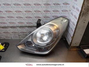 O170446 Gebruikte koplamp links Hyundai H300