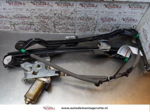O170530 Gebruikte ruitmechaniek 4deurs links-voor Ford Focus