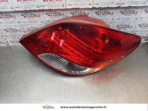 O170564 Gebruikte achterlicht rechts Peugeot 207