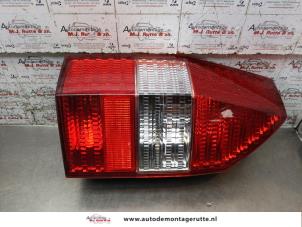 O170565 Gebruikte achterlicht links Mitsubishi Space Wagon