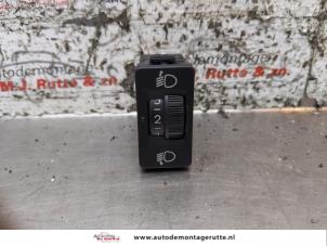 O170617 Gebruikte schakelaar koplamp ihv Citroen C3