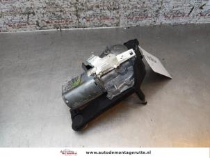 O170621 Gebruikte ruitenwissermotor achter Citroen C3