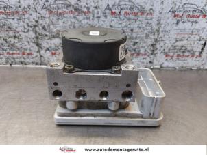 O170673 Gebruikte abs pomp Citroen C3