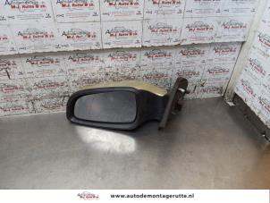 O170716 Gebruikte spiegel buiten links Opel Astra