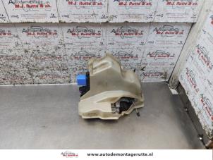 O170751 Gebruikte portierslot mechaniek 4deurs links-achter Volkswagen Jetta