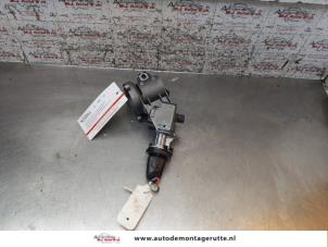 O170814 Gebruikte kontaktslot+sleutel Opel Corsa
