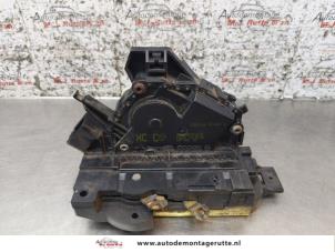 O170862 Gebruikte deurslot mechaniek 4deurs links-voor Ford Focus