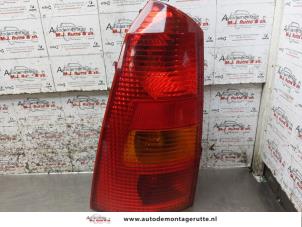 O170866 Gebruikte achterlicht links Ford Focus