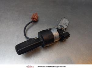 O170887 Gebruikte sleutel+contactslot Peugeot 207