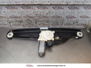 O170974 Gebruikte ruitmechaniek 4deurs rechts-achter BMW 5-Serie