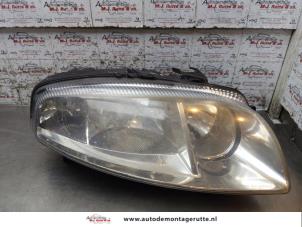 O171051 Gebruikte rechter koplamp Alfa Romeo GT