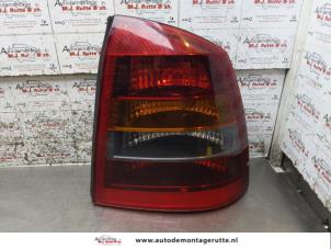 O171055 Gebruikte achterlicht rechts Opel Astra
