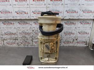 O171100 Gebruikte brandstofpomp elektrisch Volkswagen Polo