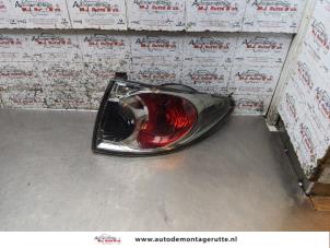 O171141 Gebruikte achterlicht rechts Mazda 6.