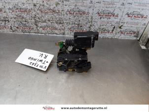O171162 Gebruikte deurslot mechaniek 2deurs rechts Renault Twingo