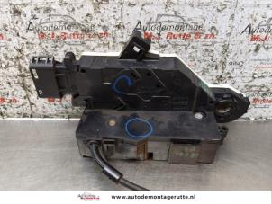 O171184 Gebruikte slotmechaniek portier 4deurs links-voor Citroen C4 Picasso