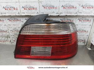 O171222 Gebruikte achterlicht rechts BMW 5-Serie