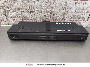 O171263 Gebruikte stoelverwarmings schakelaar BMW 5-Serie