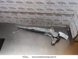 O171274 Gebruikte raammechaniek 4deurs links-voor Suzuki Alto