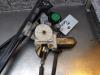 Gebruikte Raammechaniek 4Deurs links-voor Ford Focus O171323