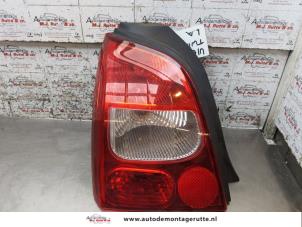 O171350 Gebruikte achterlicht links Renault Twingo