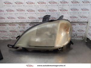 O171377 Gebruikte linker koplamp Mercedes ML-Klasse