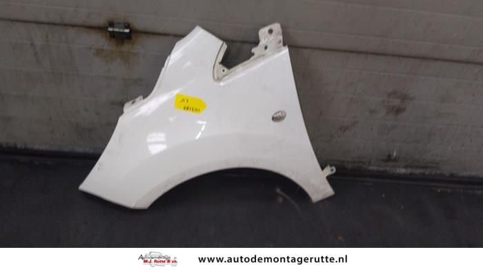 Gebruikte Scherm links-voor Ford KA O171395