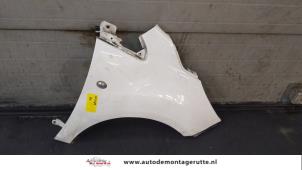 O171396 Gebruikte voorscherm rechts Ford KA