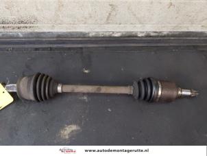 O171411 Gebruikte cardanas links-voor (vwa) Ford KA